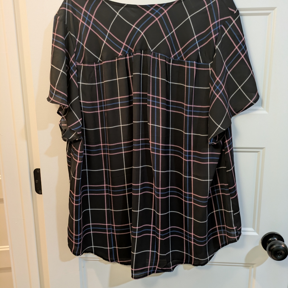 New with tags!Torrid Black and Pink Plaid Blouse - Picture 9 of 12
